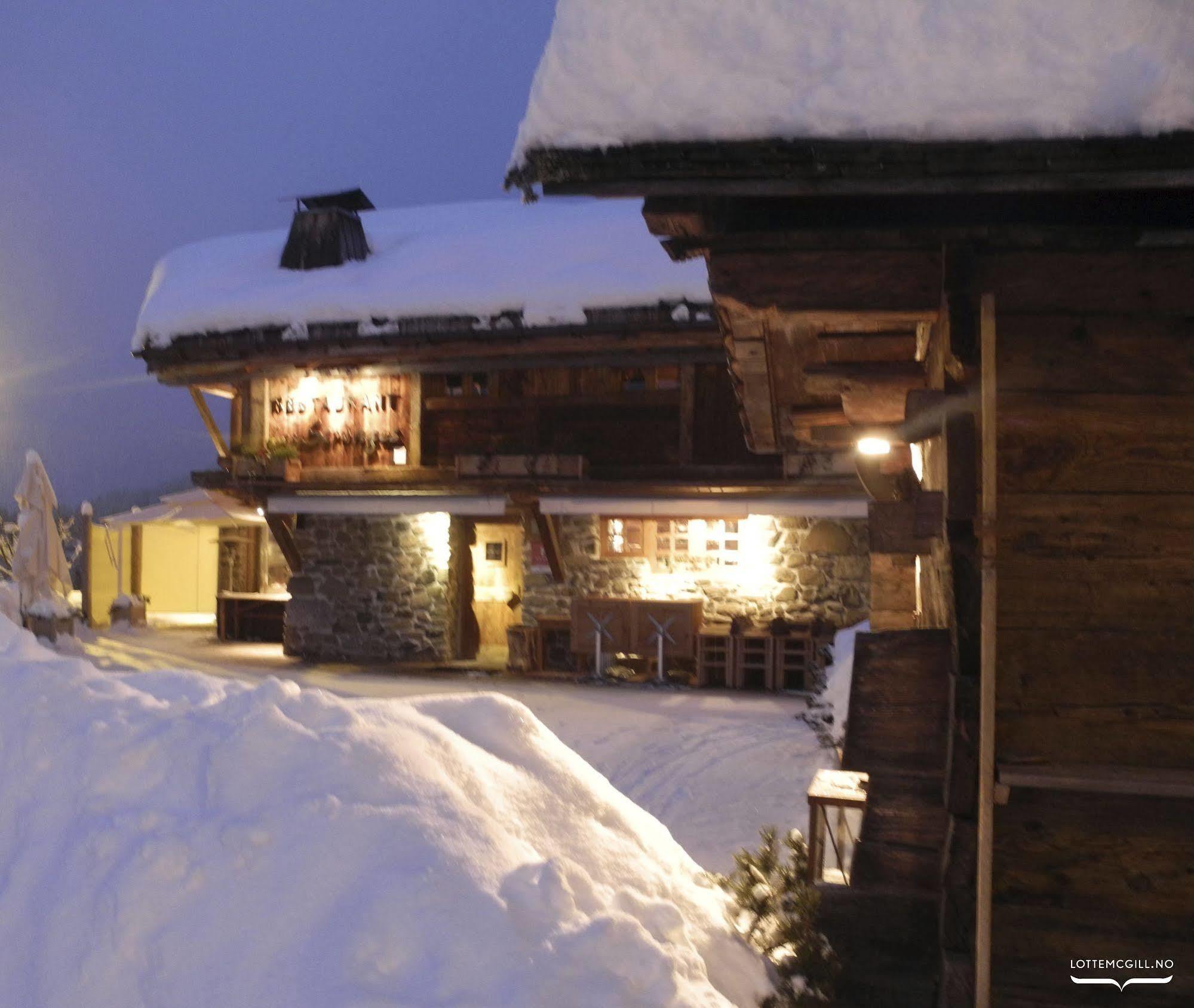 Hotel Les Servages D'Armelle Les Carroz d'Araches Luaran gambar